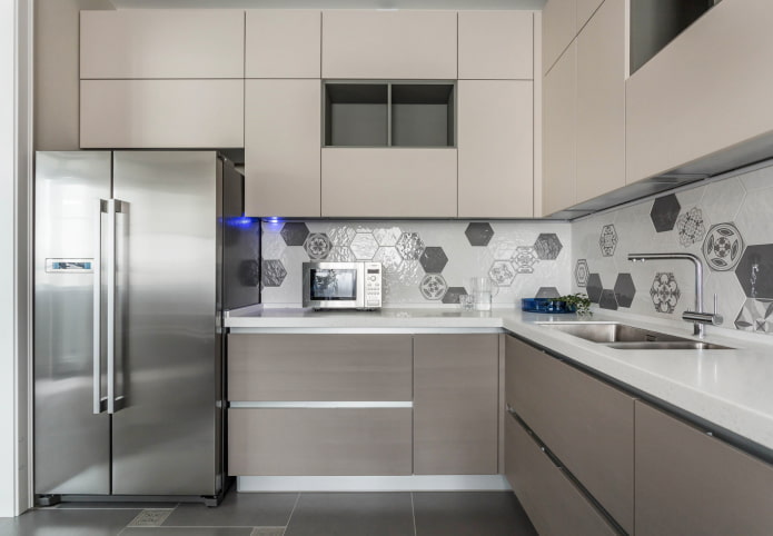 washing area in the interior of the kitchen in the shape of a corner