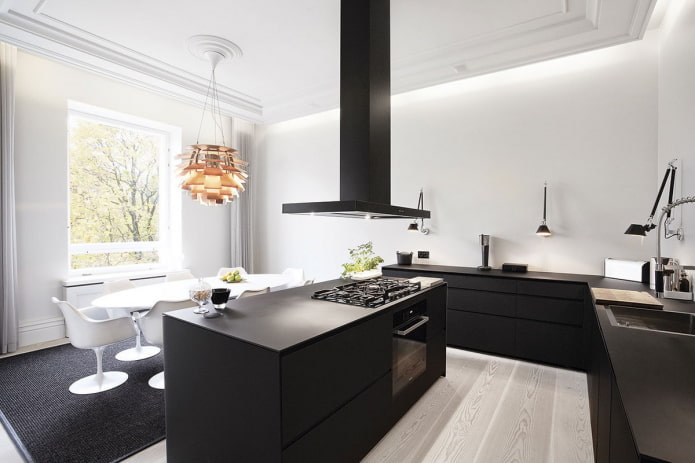 corner kitchen with island