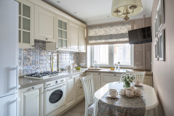 corner-shaped kitchen window