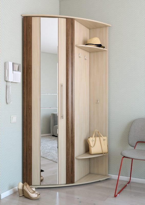 Radius wardrobe