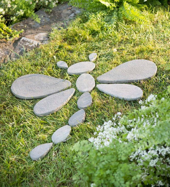 Dragonfly made of concrete