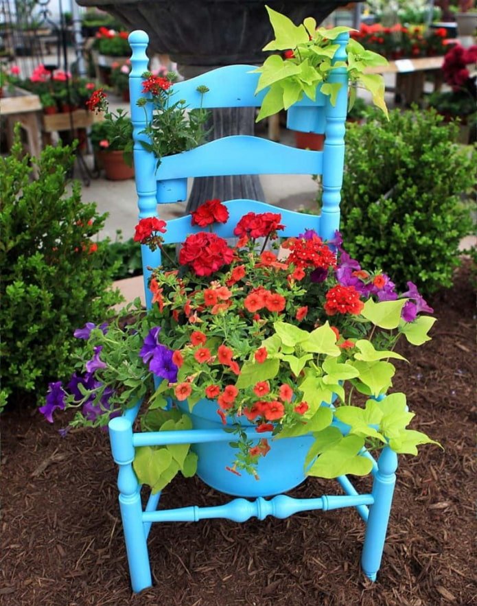 Flowerbed from a chair