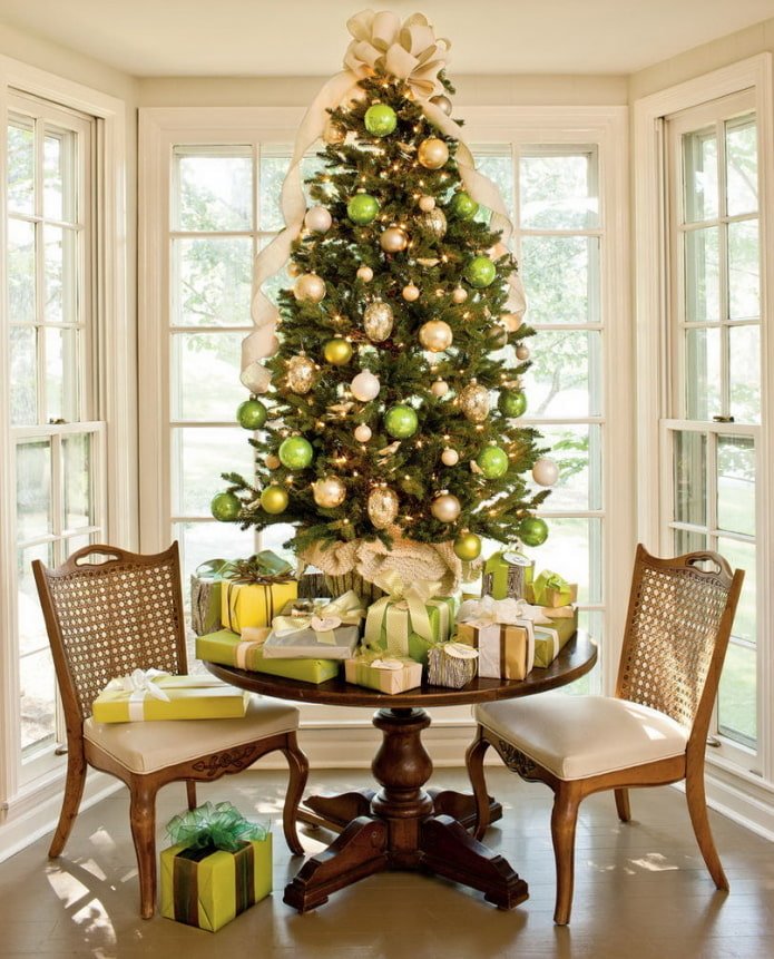 Yellow-green Christmas tree