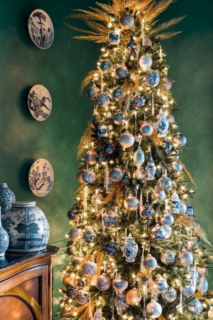 Blue and gold Christmas tree