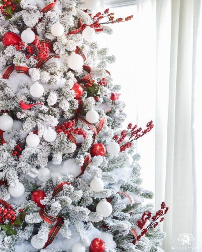 White spruce with red ribbon and apples