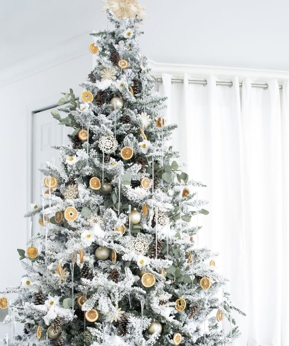 Eco-style Christmas tree in the snow