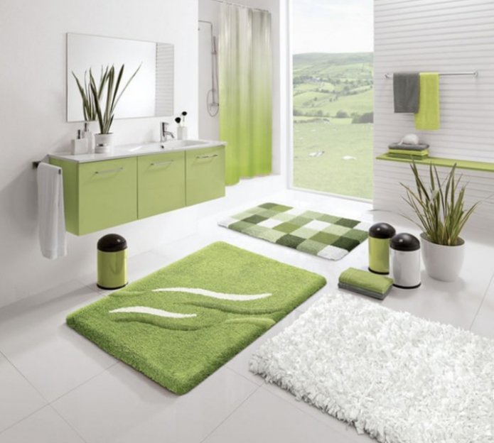 green rug