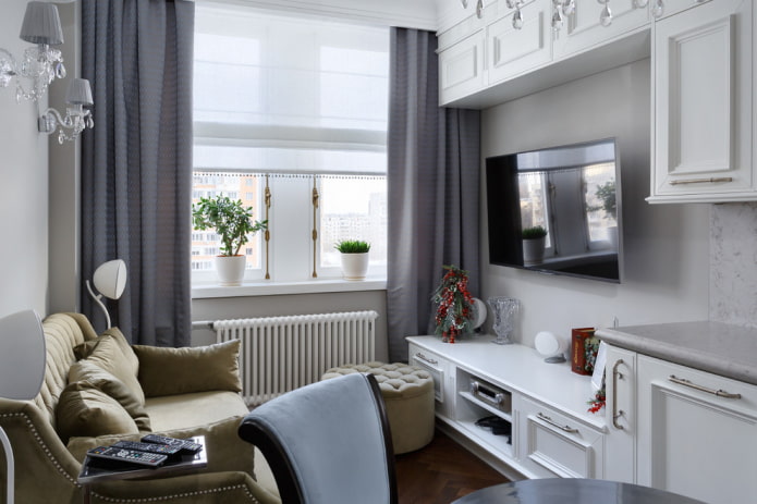 Plain curtains