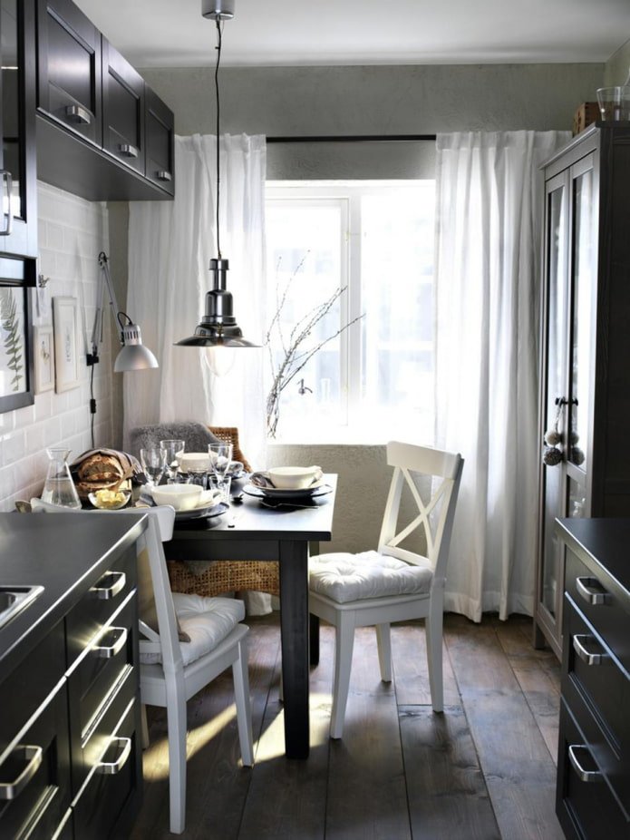 Pendants above the table