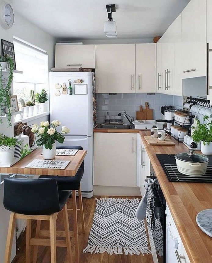 Kitchen with wooden elements