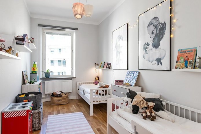 narrow children's room for two