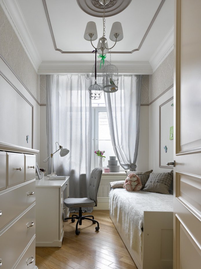 curtains in a narrow children's room