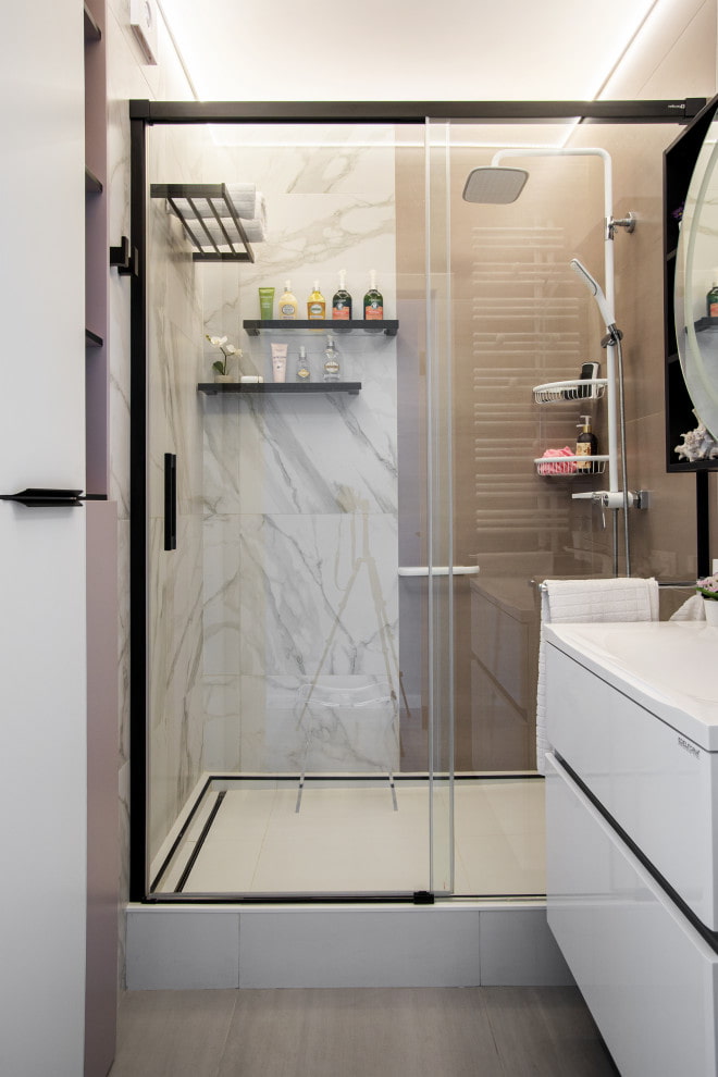 Marble tile