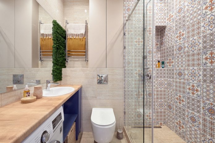 4 sq m bathroom with toilet