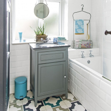 How to beautifully decorate the interior of a bathroom 2 sq. m?-4