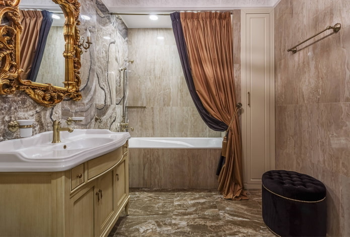 classic style bathroom