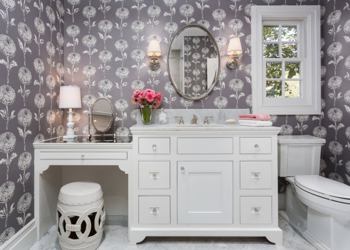 Wall sconces in a classic style