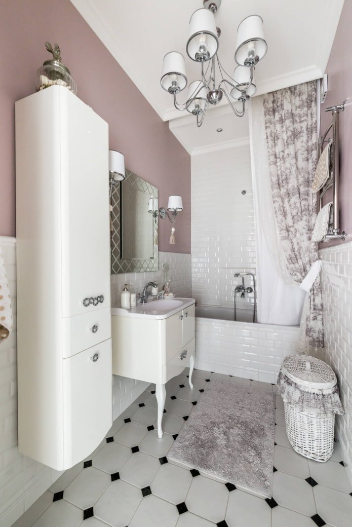 Lilac rug and curtain in tone