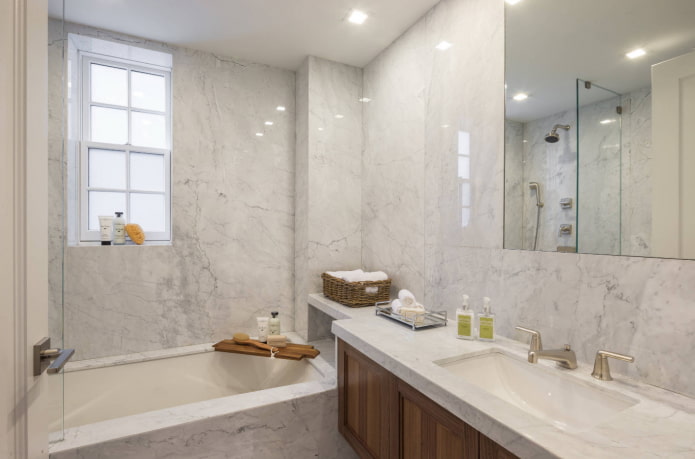 marble bathroom walls