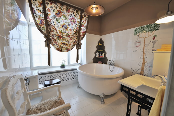 Round bowl in the bathroom