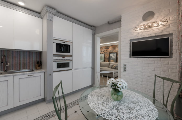 TV in a niche in the kitchen
