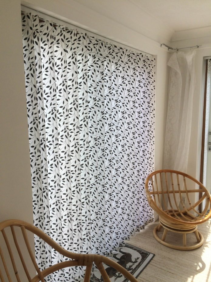 patterned blinds in the interior