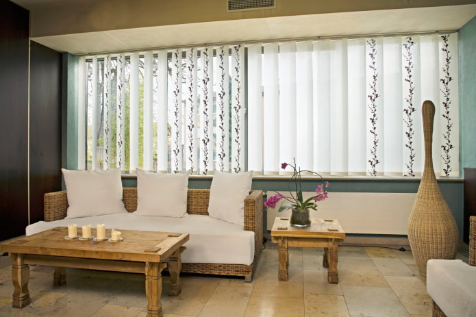 patterned blinds in the living room