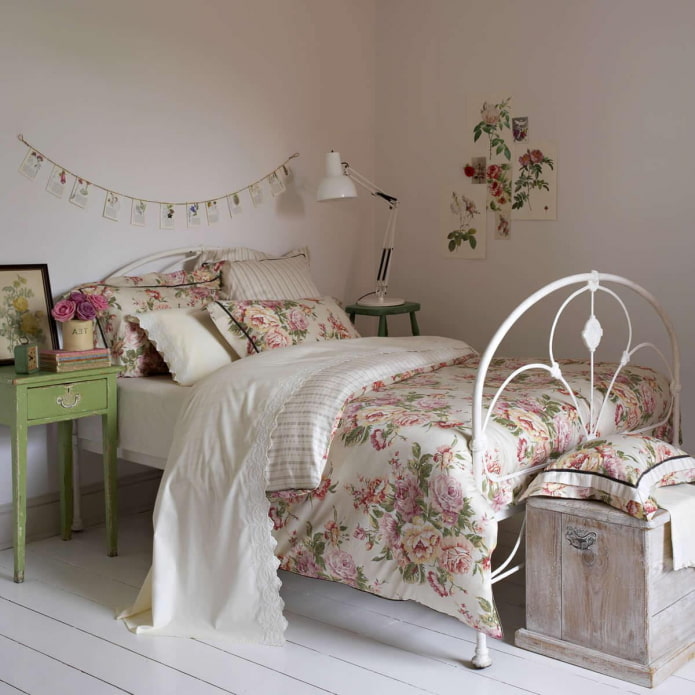monochromatic bedroom in vintage style
