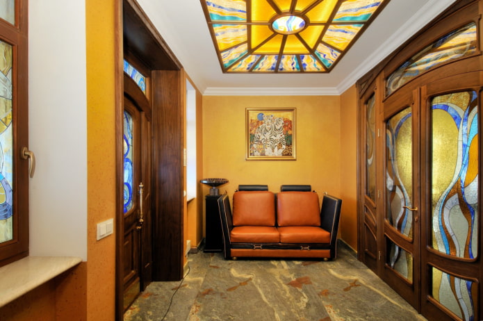 entrance door model in Art Nouveau style