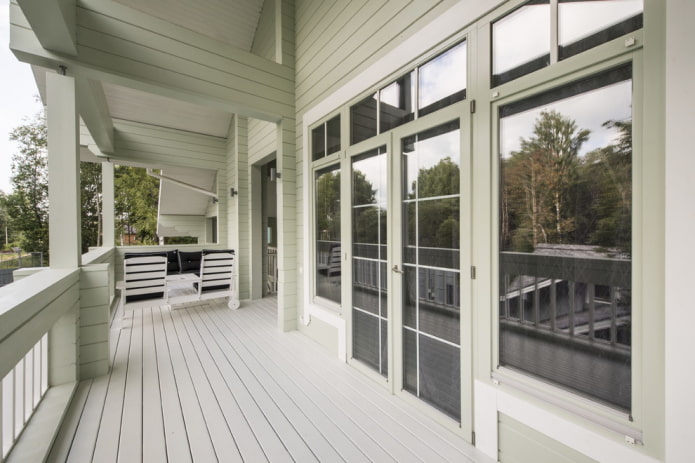 entrance door structure with glazing bars