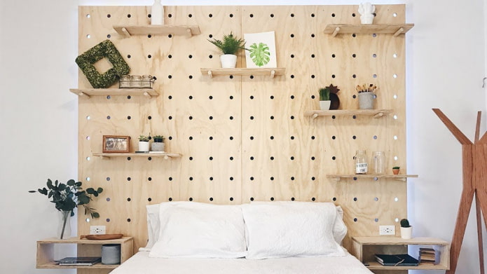  Perforated board