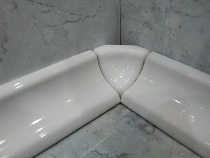 ceramic border