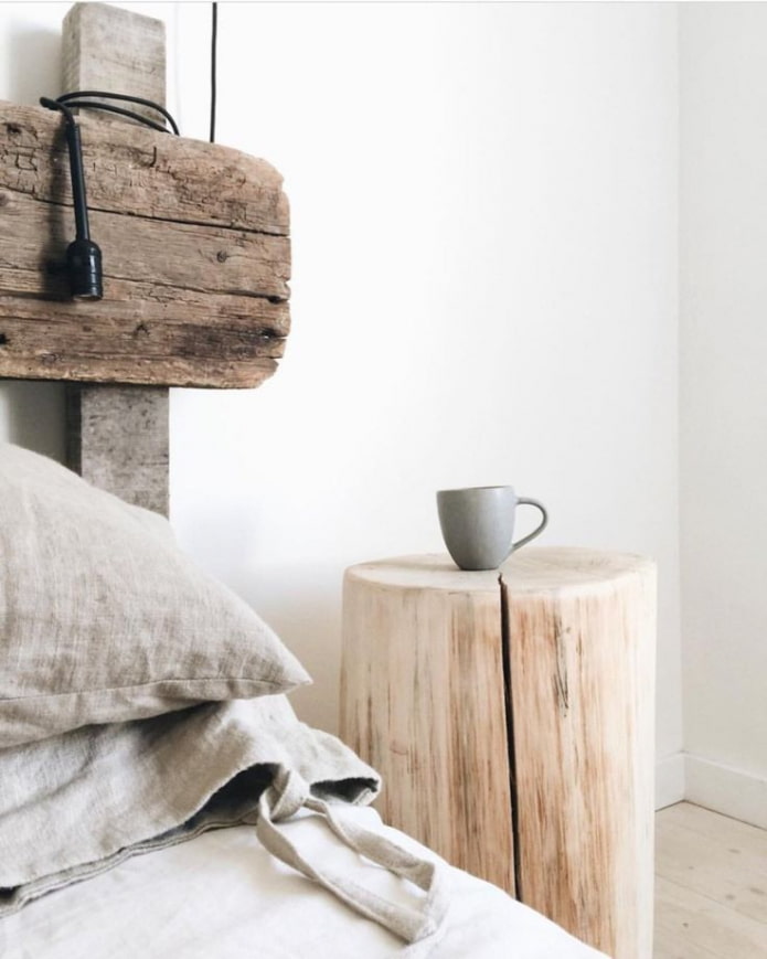 bedside table stump