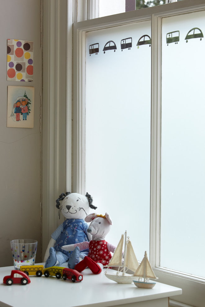 Matte film in the children's room