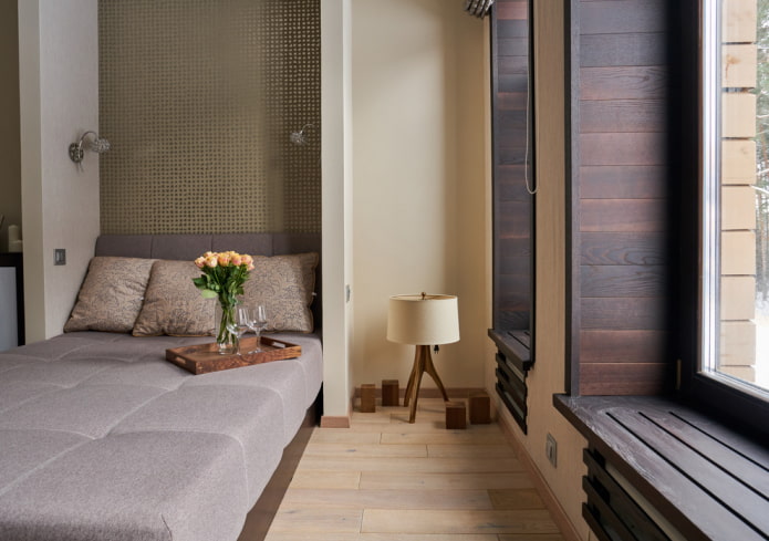 Wooden slopes on the windows