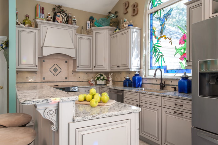 Stained glass painting in the kitchen