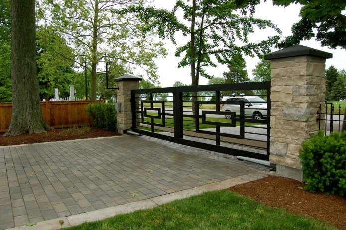 black metal gates