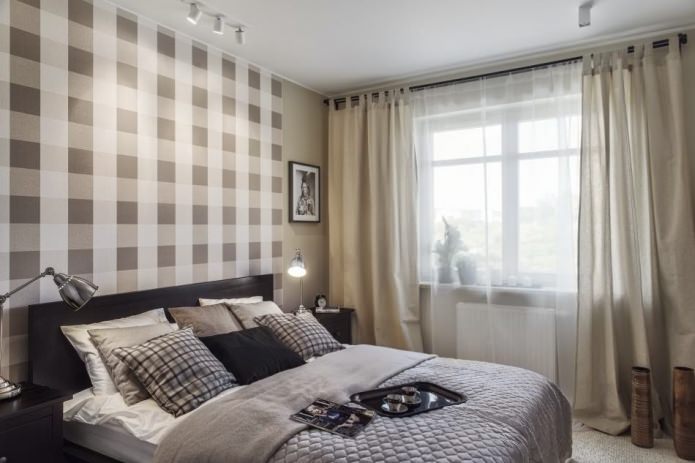 Wallpaper in the bedroom interior: checkered