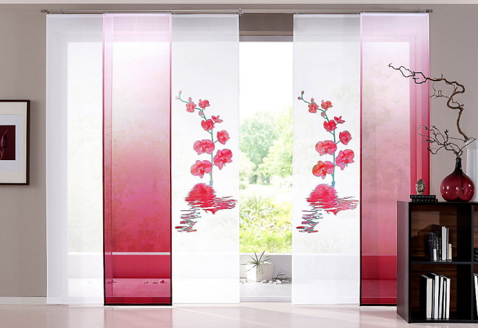 Japanese canvases with sakura images