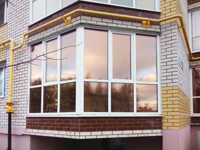 Film, view from the outside