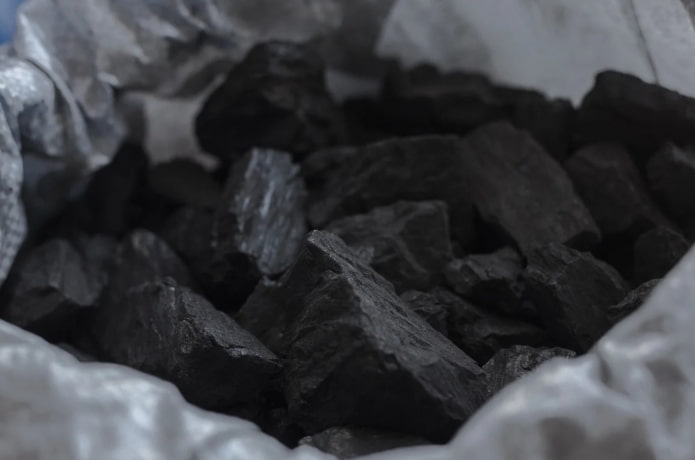 charcoal against the smell of paint