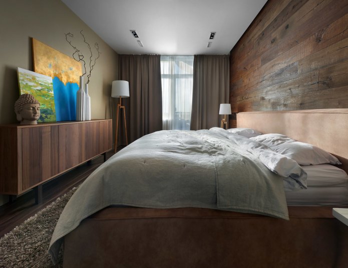 Folded bedspread and blanket