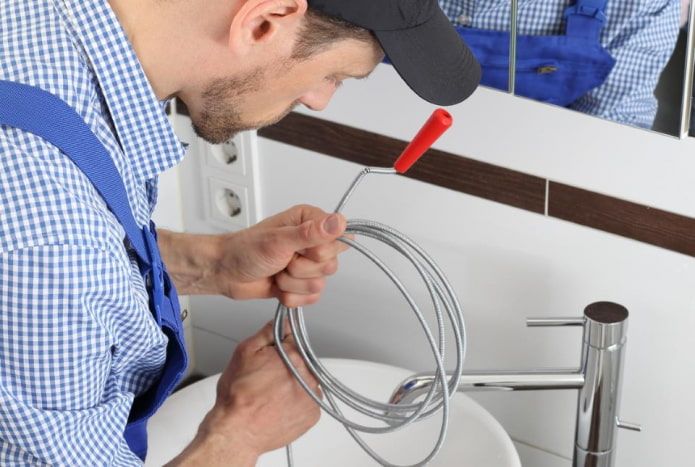 how to use a plumbing cable