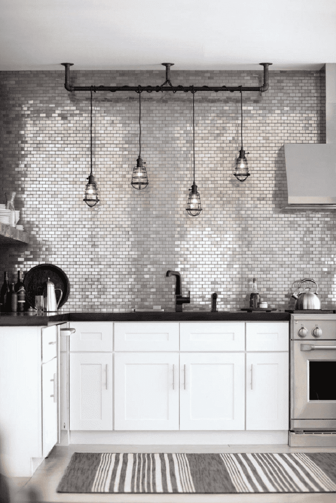 Mosaic apron to the ceiling