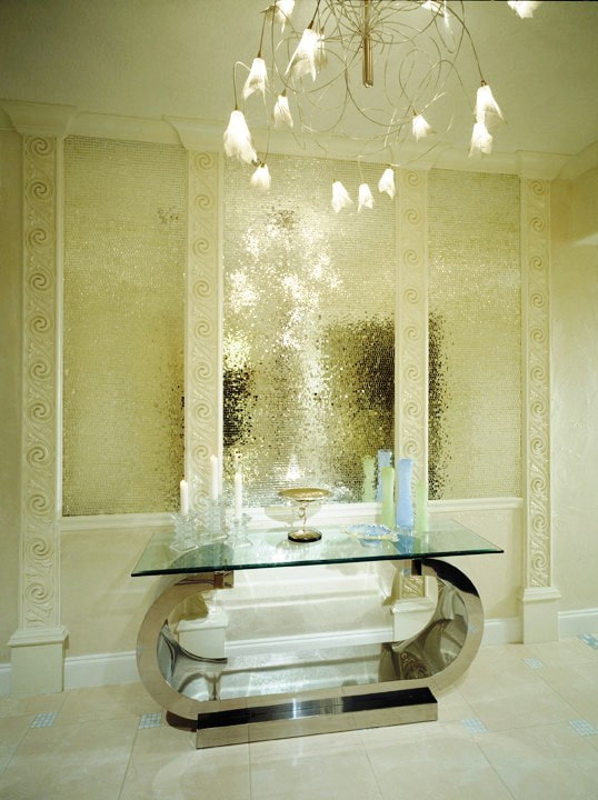 Mosaic decor in the hallway