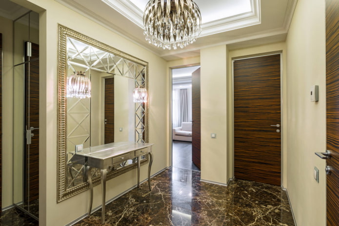 mirror product with a wide bevel in the interior