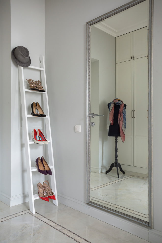 mirror door in the interior 
