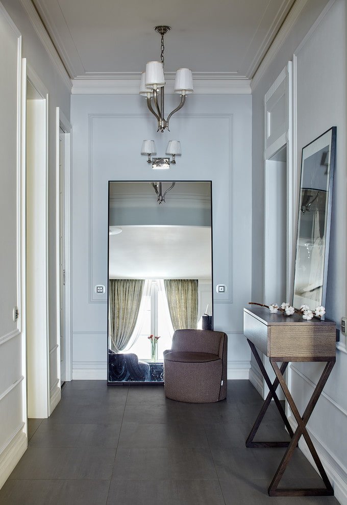 rectangular mirror in the interior