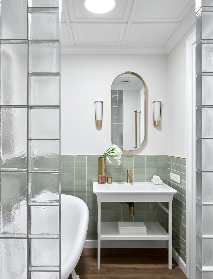 oval mirror in the interior