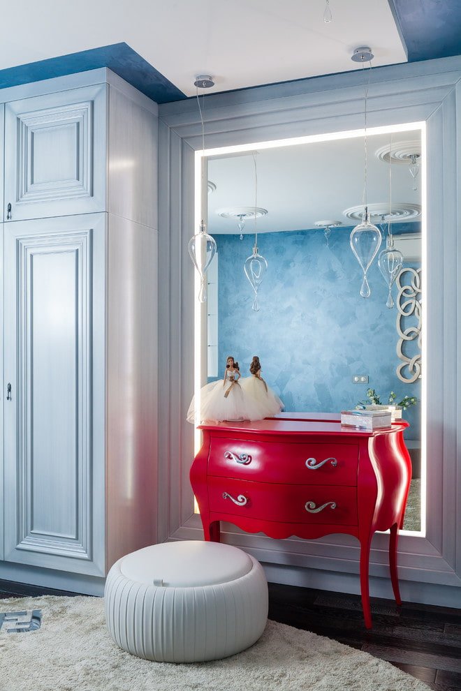mirror with backlighting in the interior